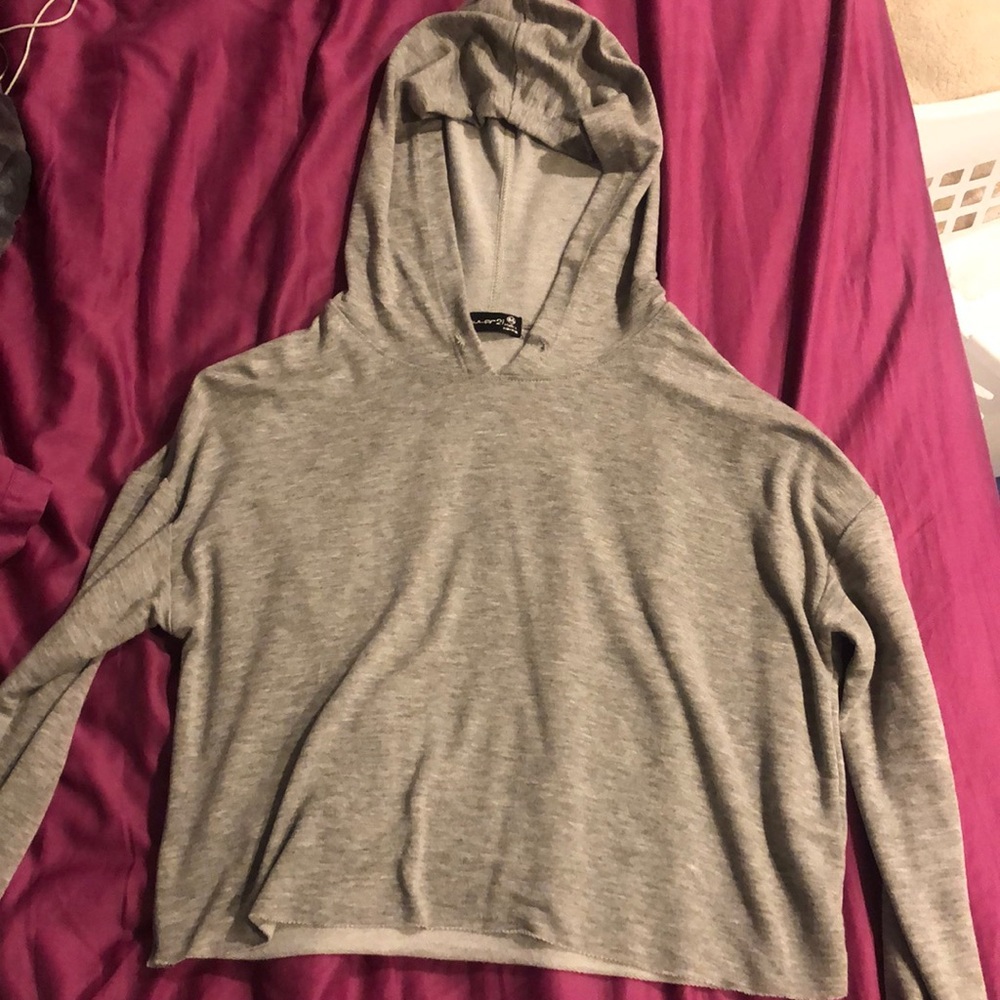 Cropped hoodie